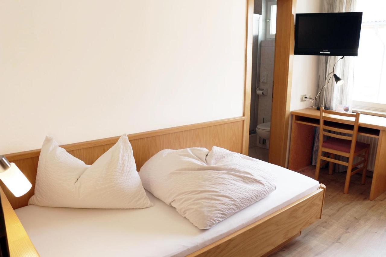 Schenna Garni Eden Bed & Breakfast Екстер'єр фото